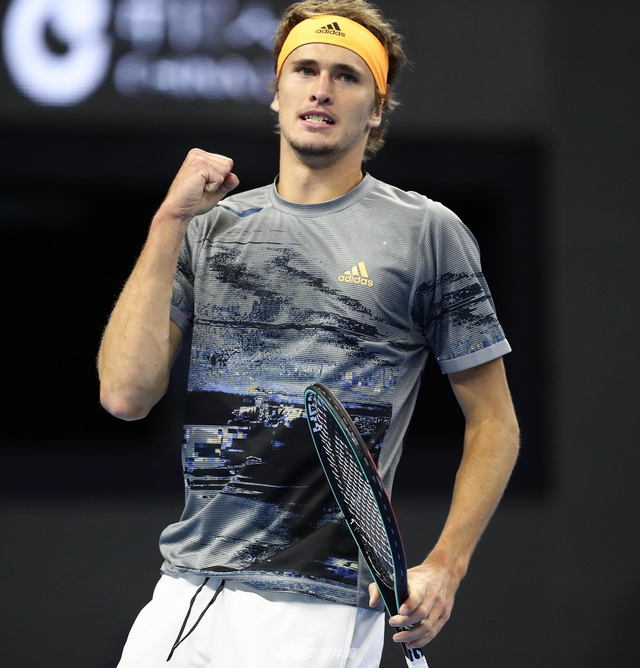 都充满人文 都充满人文