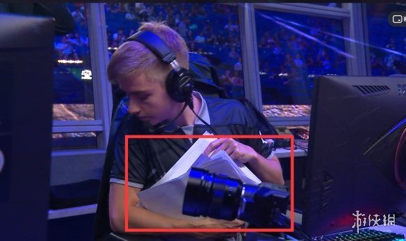 万美元的球 万美元的球