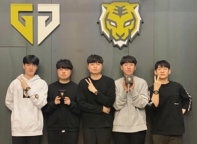 牌率调整1 牌率调整1